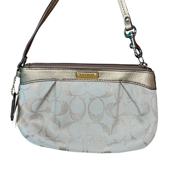 Coach Metallic Gold/Khaki Signature Pleated Wristlet Handbag New - Picture 5 of 10